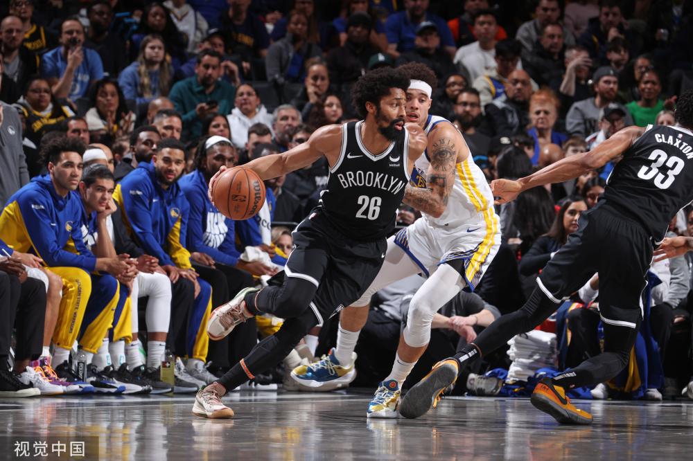 上出类拔萃 上出类拔萃