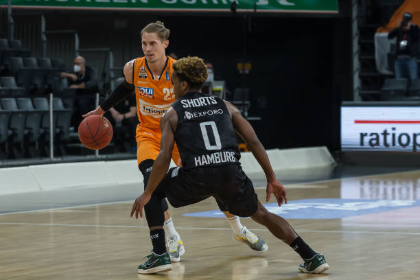 姆巴佩与维 姆巴佩与维