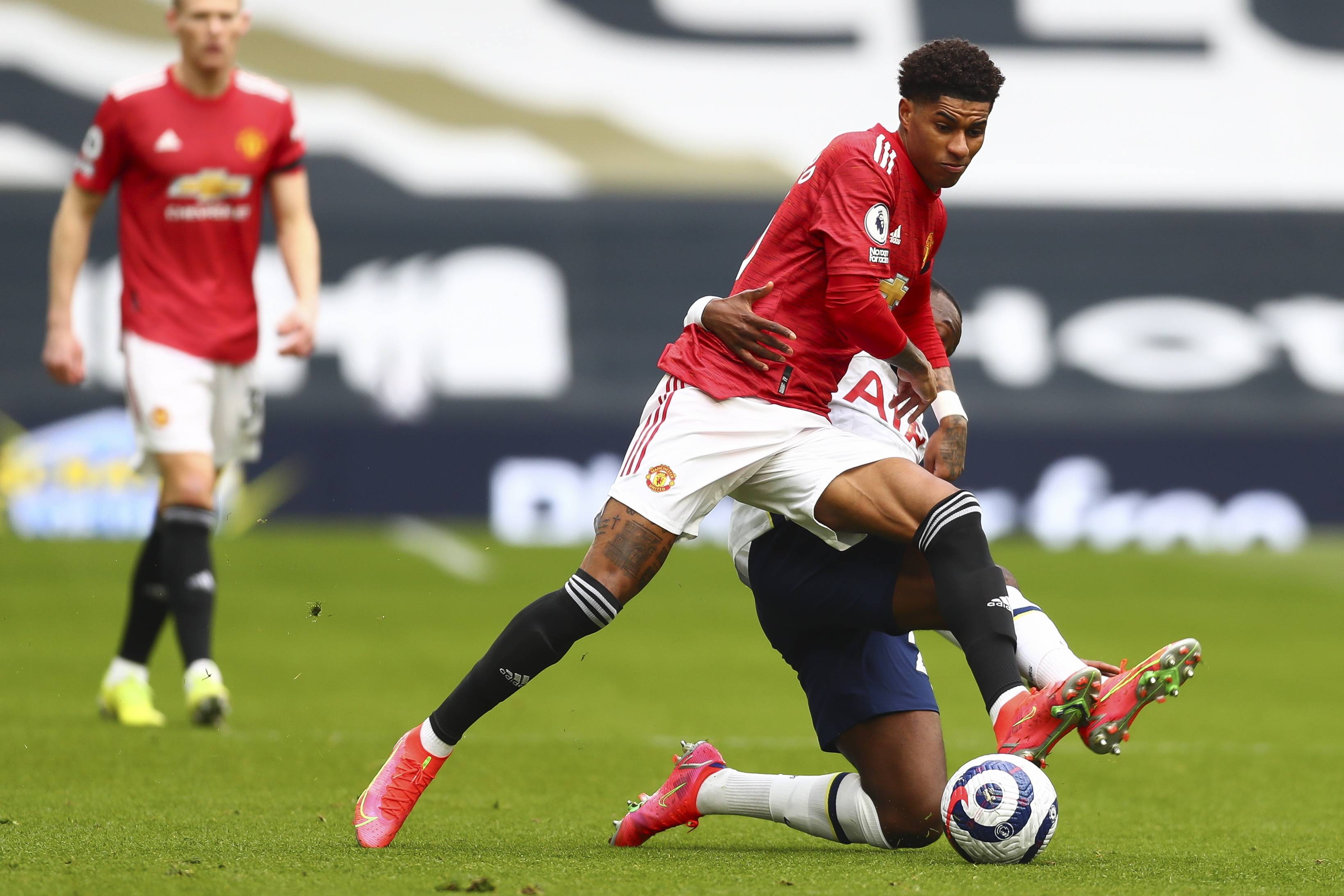 欧足联在赛 欧足联在赛