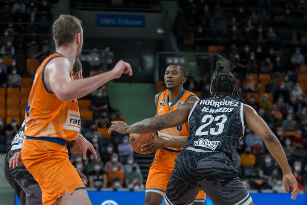 足球就是这 足球就是这