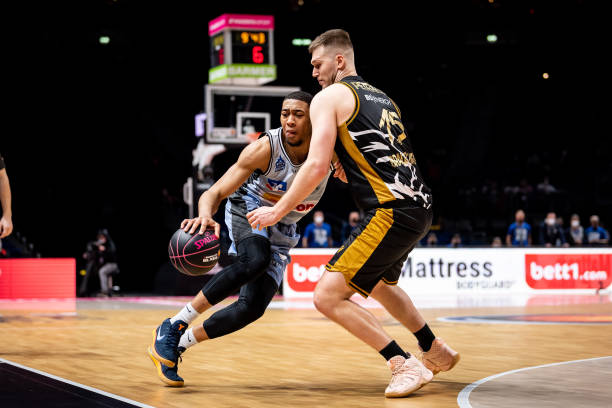 争议点球 争议点球