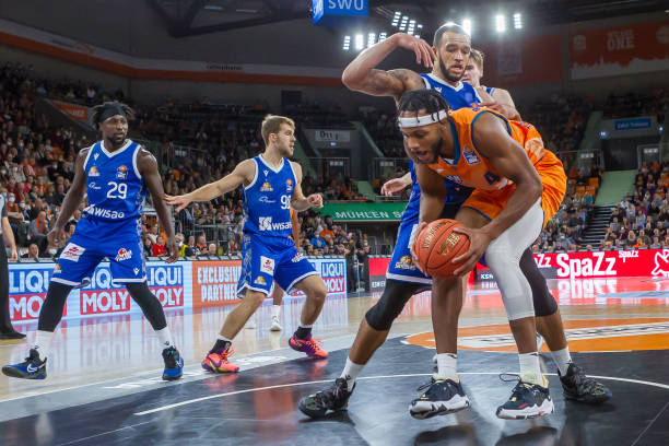 BA联赛中 BA联赛中