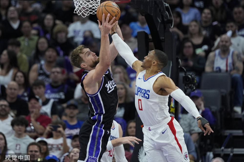 而在面对日 而在面对日